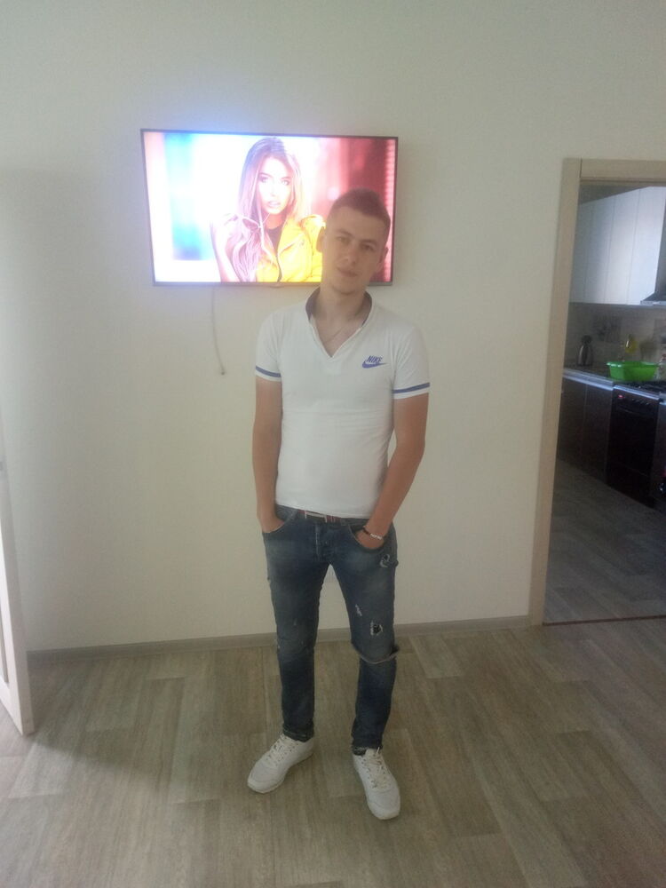  ,   Oleg, 35 ,   , 