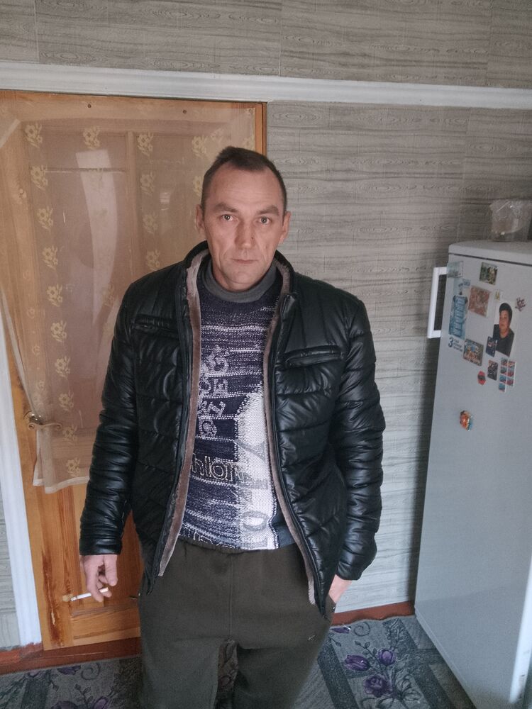  31861446  Pasha, 45 ,    
