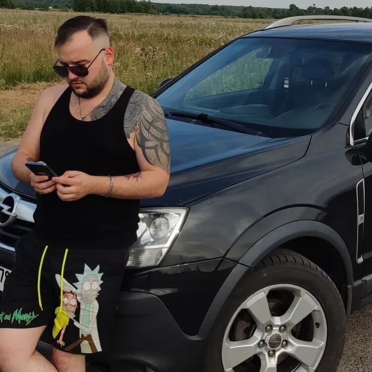  28707096  , 34 ,    