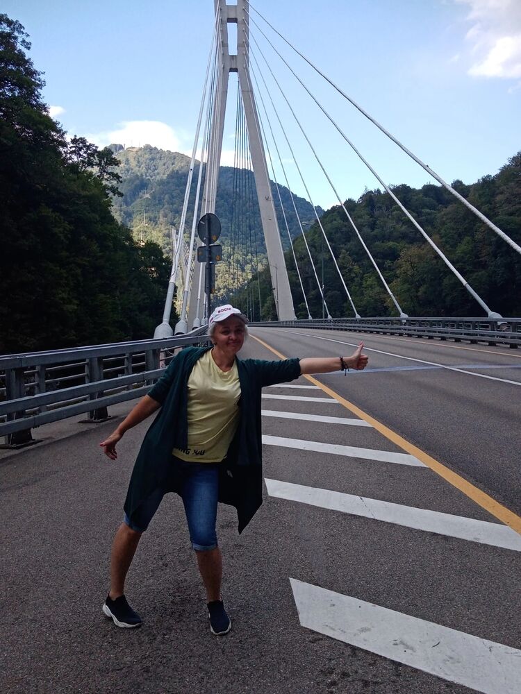  39315266  Svetlana, 47 ,    