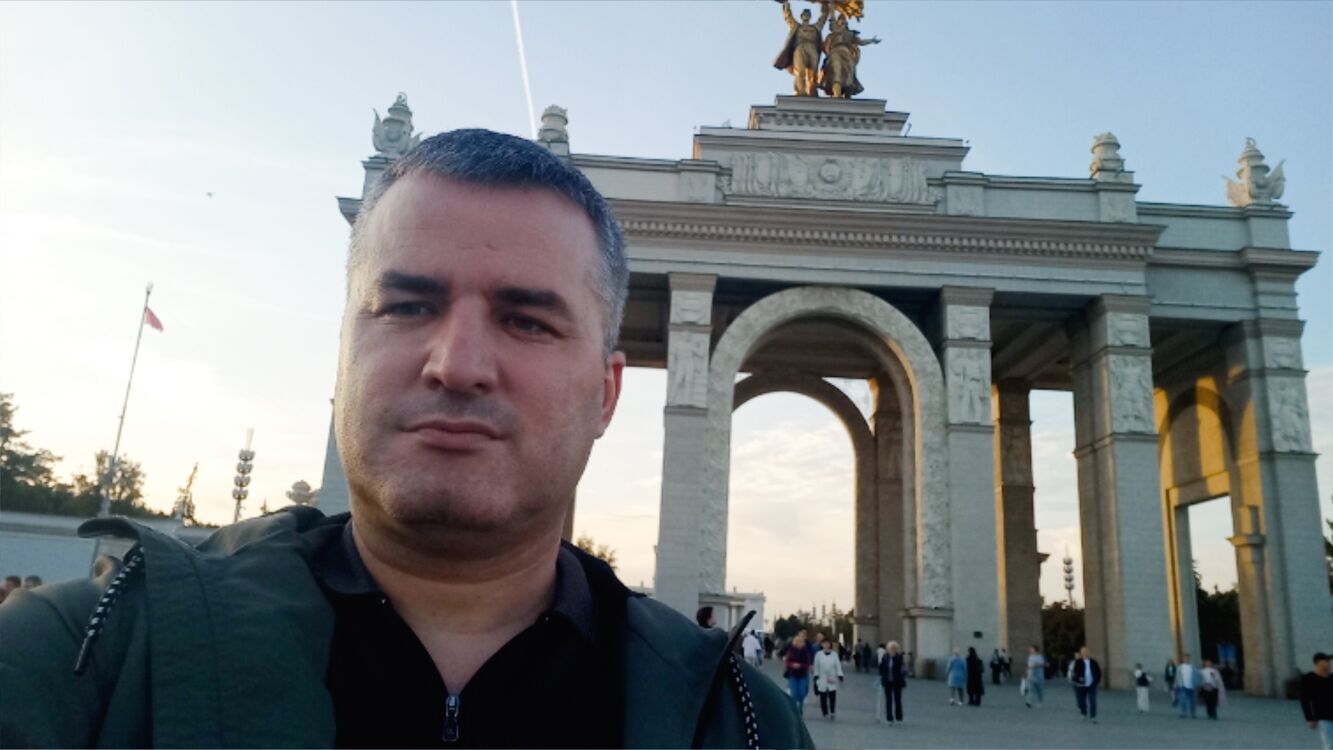  ,   Manu, 37 ,   ,   , c , 