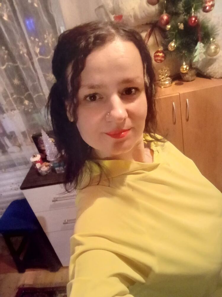  ,   Oksana, 45 ,     