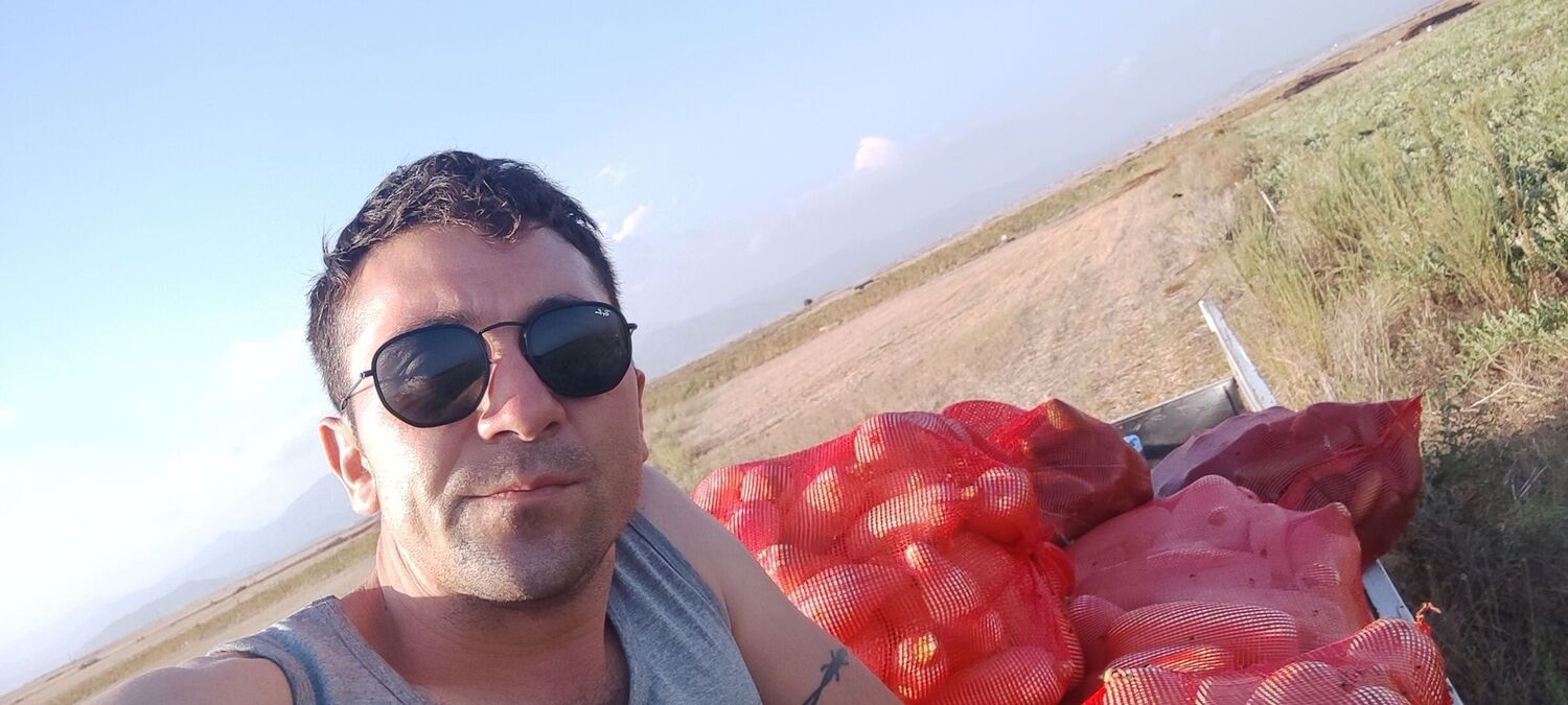  39111646  , 33 ,    Nicosia