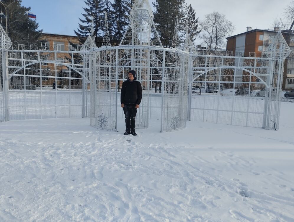  41005506  , 24 ,    