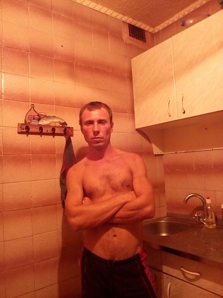  10052716  Dima, 35 ,    