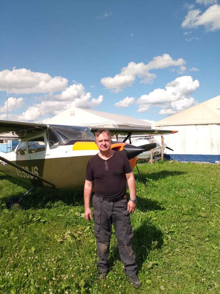  54268556  Martin, 47 ,    Galax