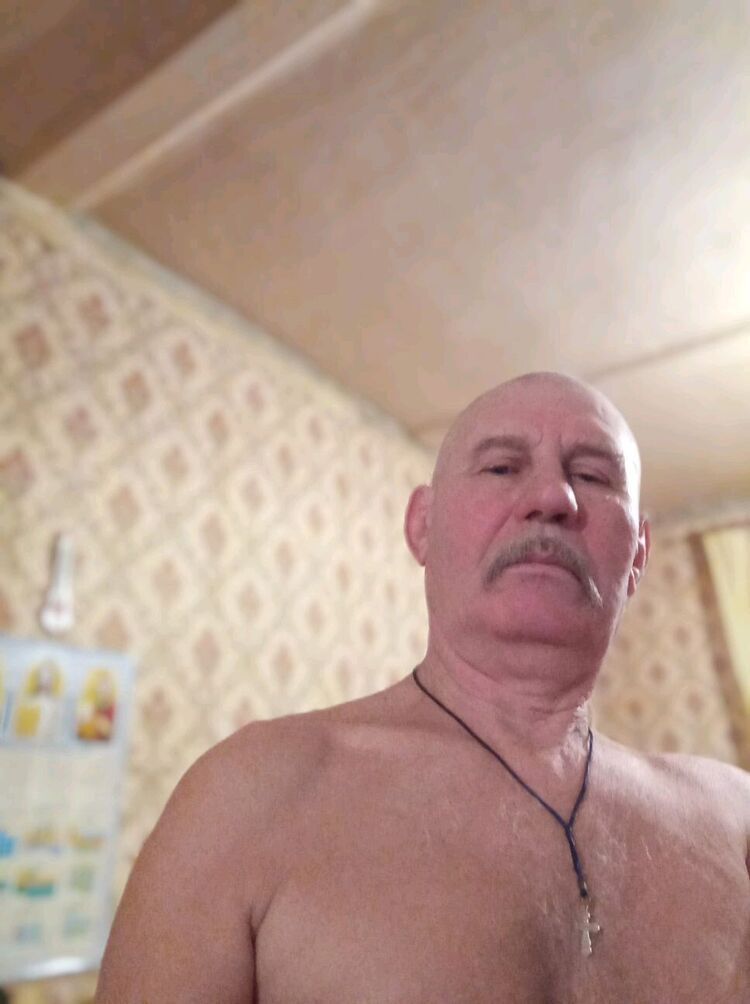  33933226  , 68 ,    