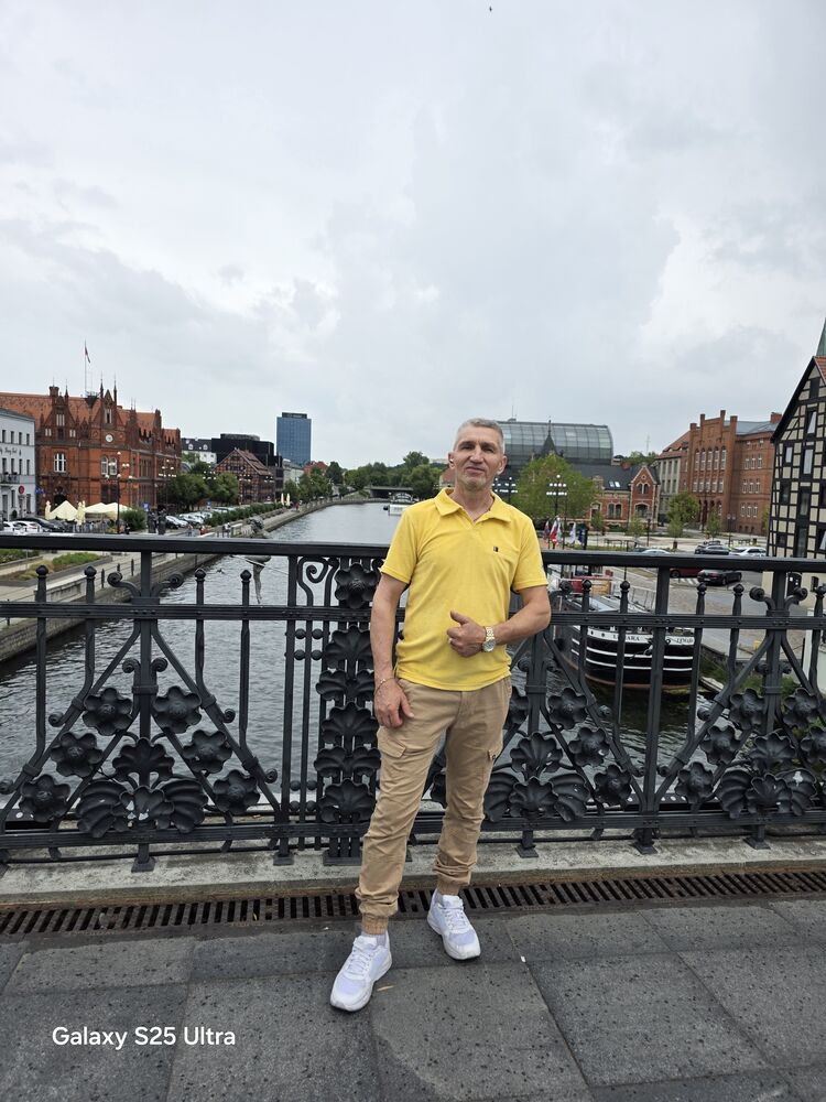  ,   Valery, 46 ,   ,   , c 