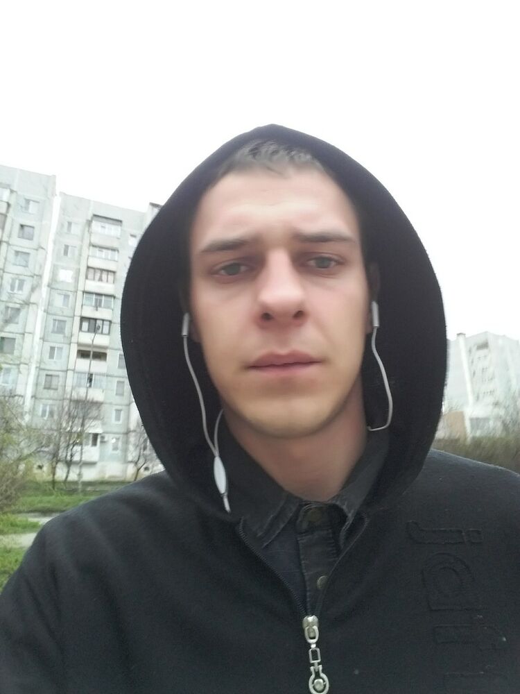  ,   Oleg, 32 ,  