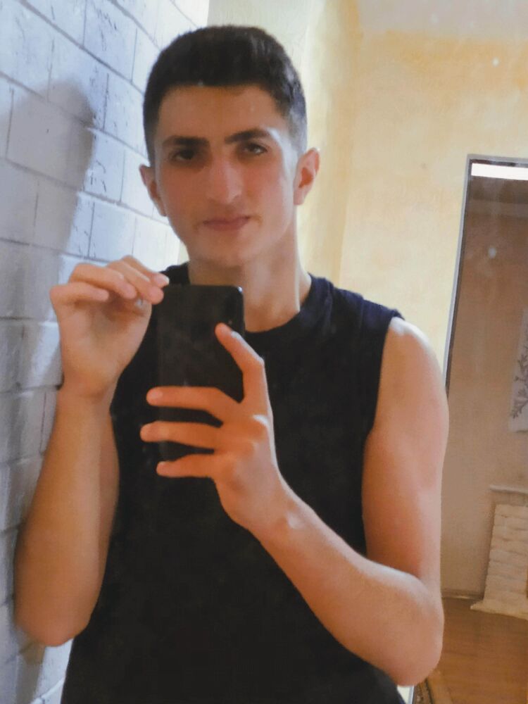  ,   David, 21 ,   ,   