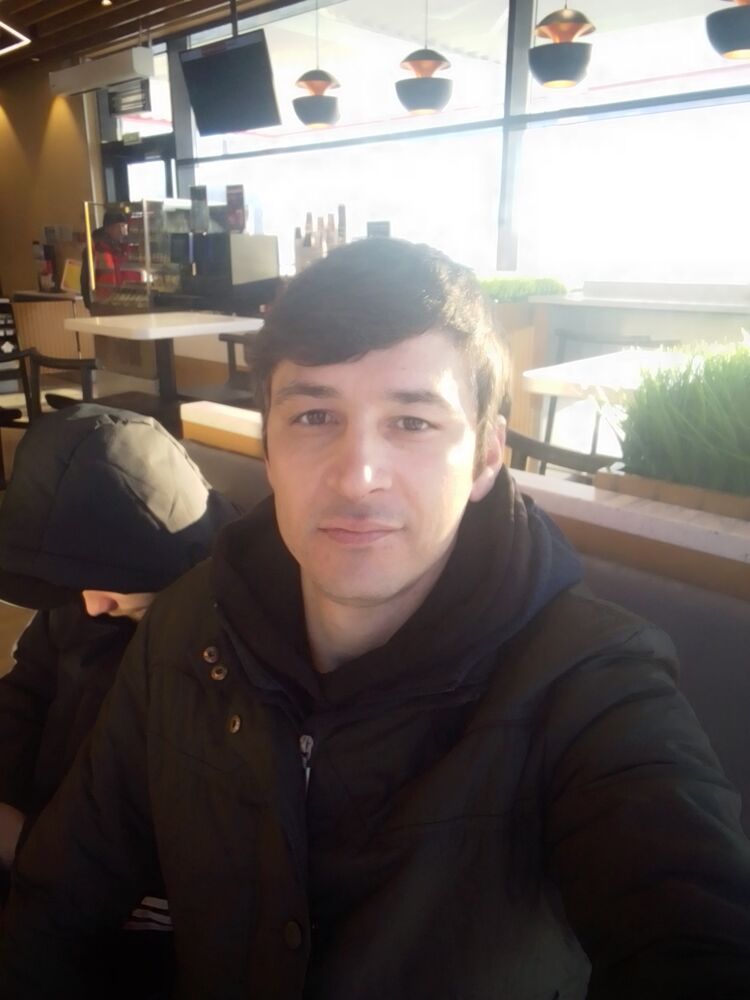 ���� 40945186 ������� ALI JON, 32 ����, ���� ���������� � �����-����������