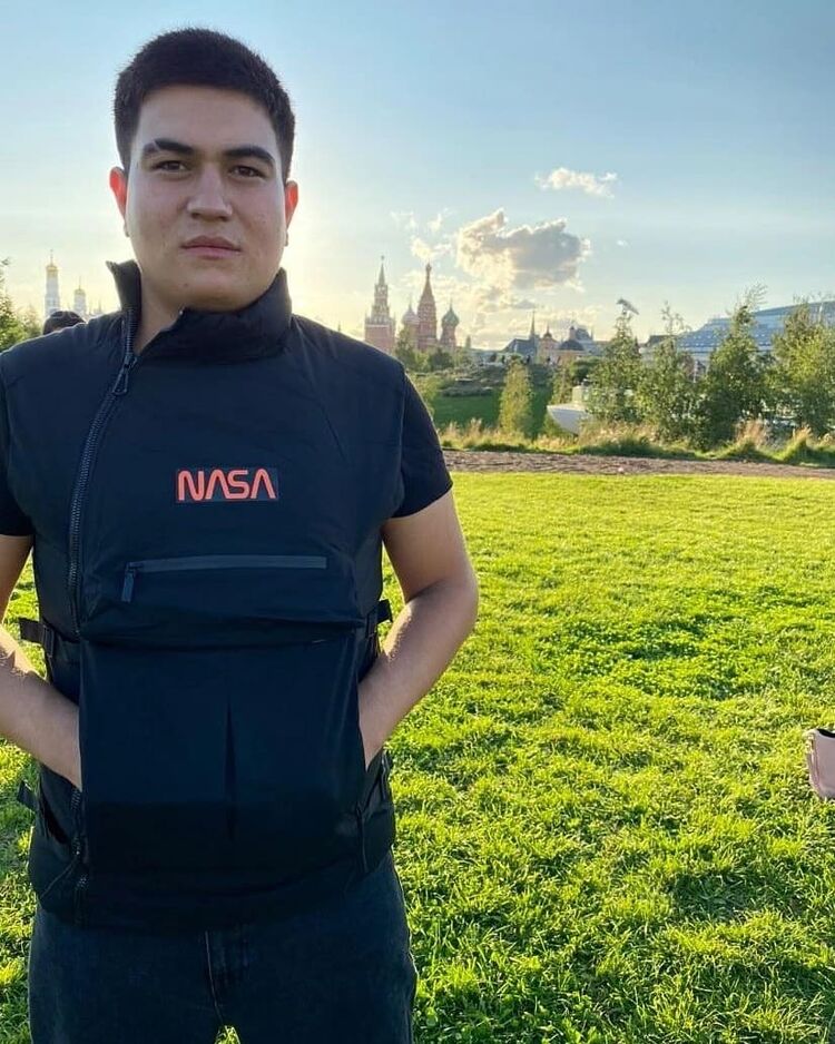 ���� 23740386 ����� Bekzod, 25 ���, ���� ���������� � ������