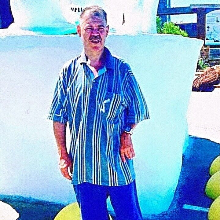  48751176  , 51 ,    