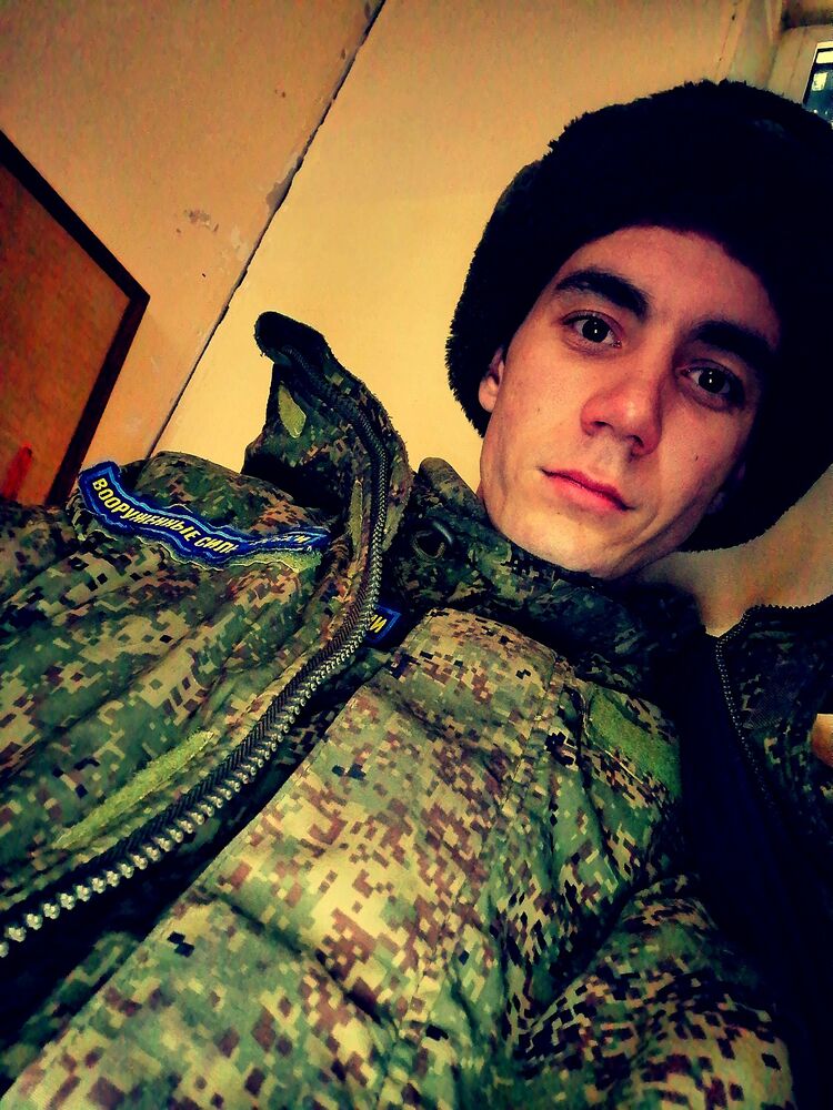  Novy,   Vova, 23 ,   ,   