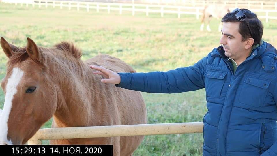  43214096  Hasan, 39 ,    