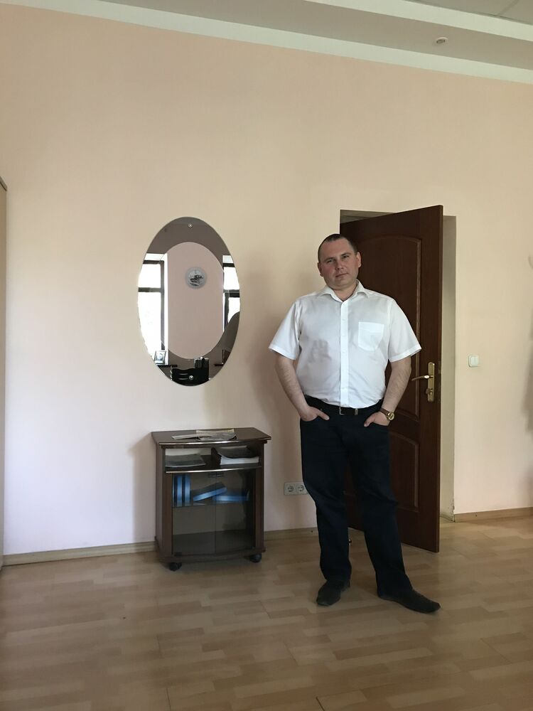  35187346  , 47 ,    