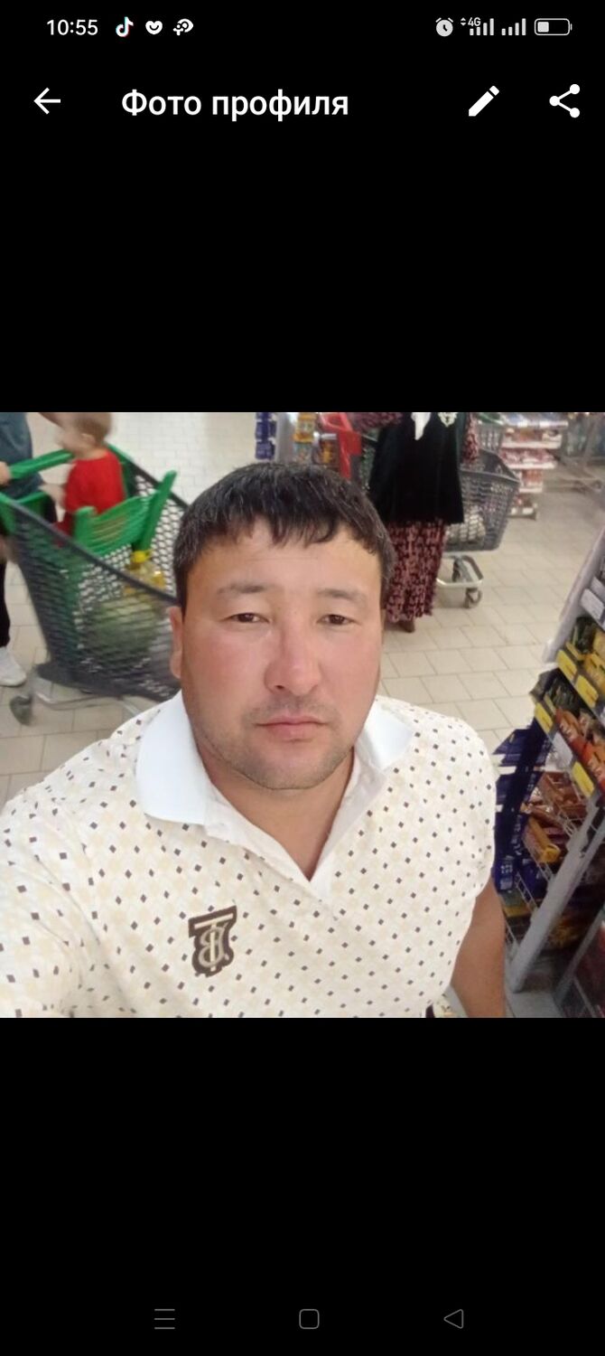  35621926  Azamat, 39 ,    