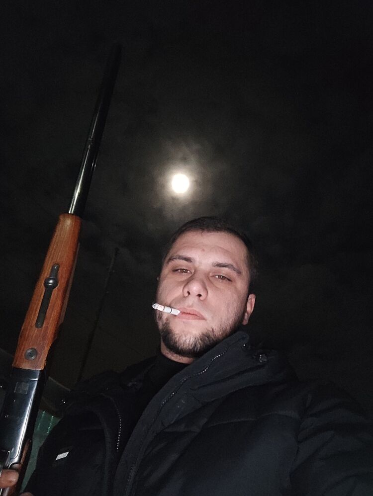  32811326  , 33 ,    