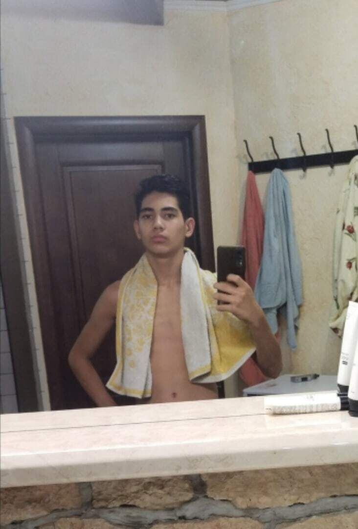  ,   Amir, 20 ,   ,   , c 