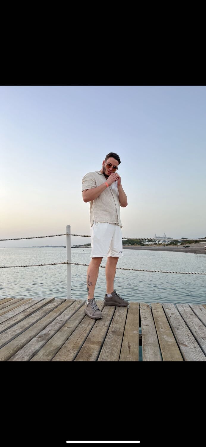  30282996  Bogdan, 26 ,    