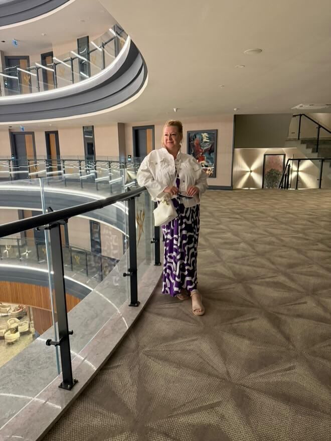  54308216  Oksana, 55 ,    