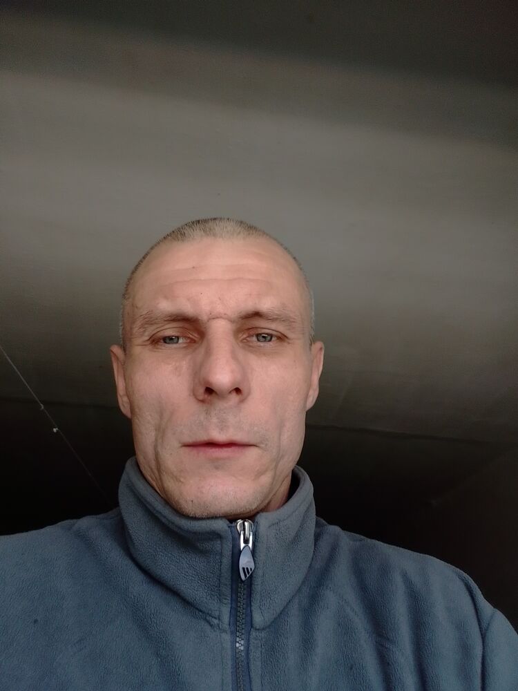  ,   Ruslan, 38 ,   ,   