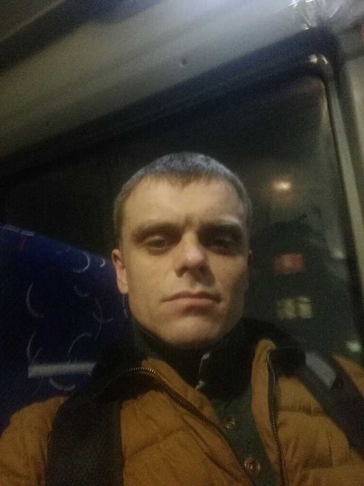  9293716  , 42 ,     