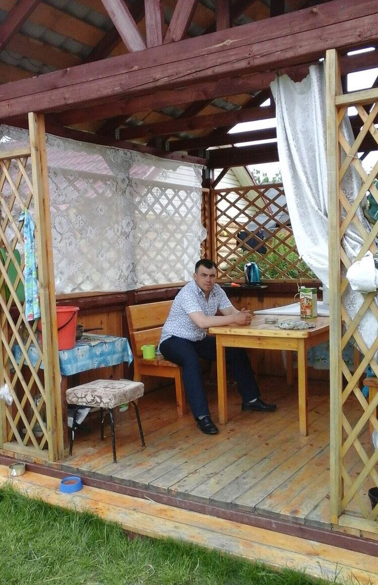  ,   Yura, 42 ,   