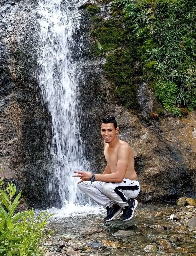  ,   Luka, 24 ,   ,   