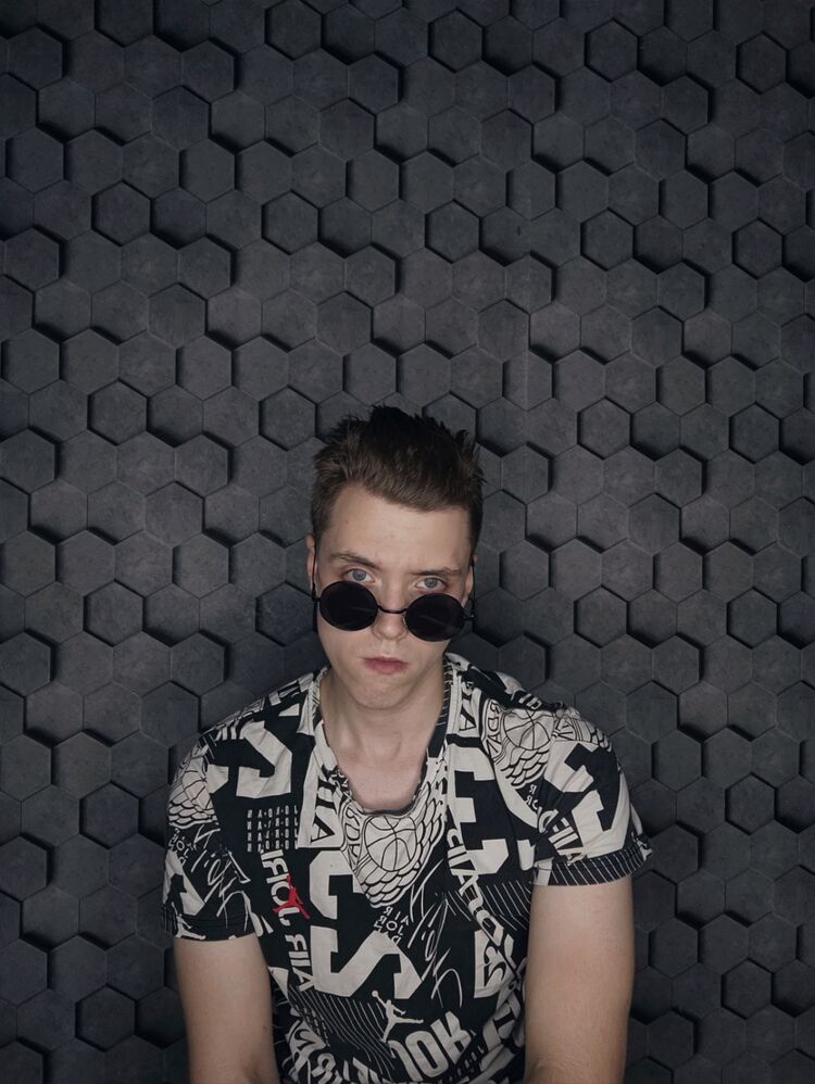  ,   , 21 ,   ,   