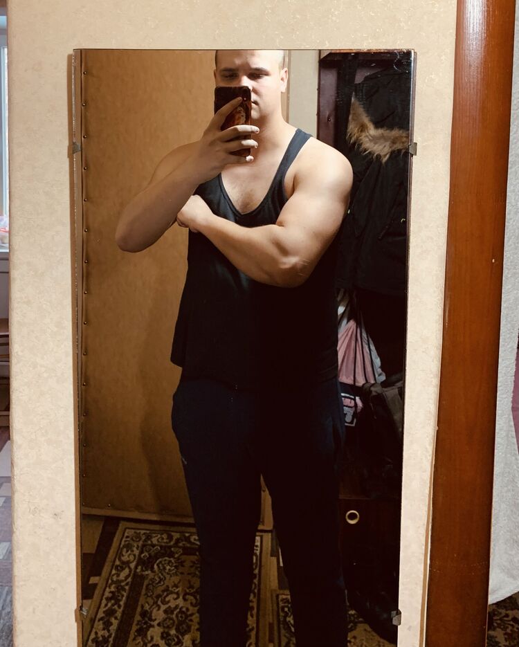  42860146  , 28 ,     