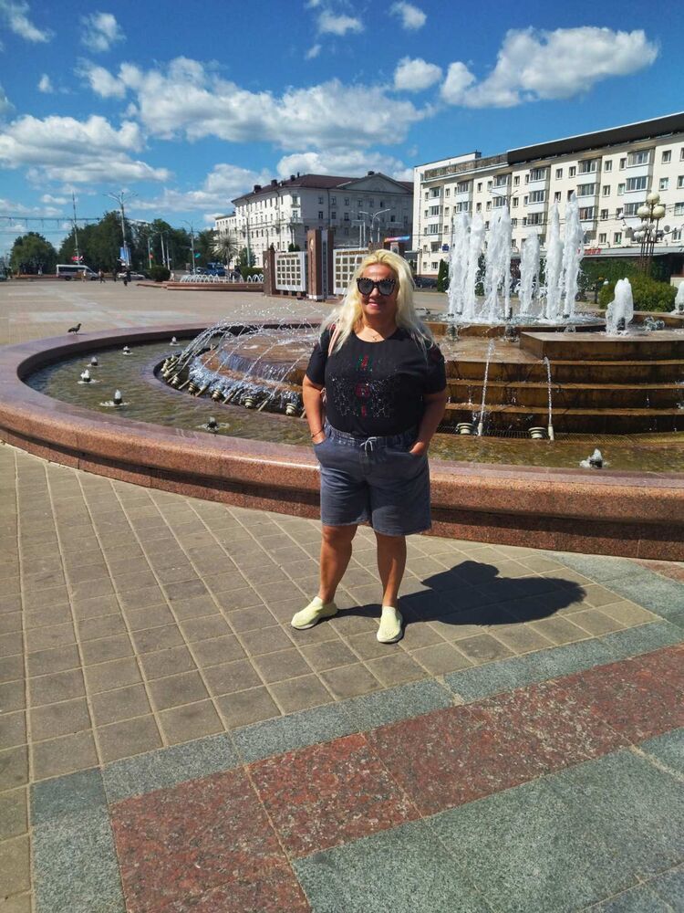  ,   Elena, 58 ,     