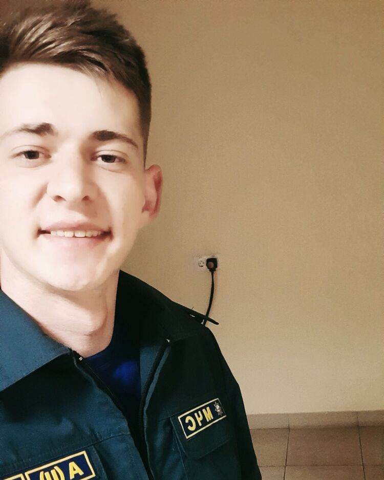 33249116  , 26 ,    