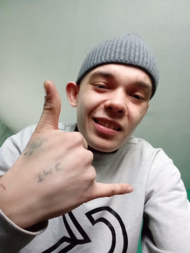  48383736  , 22 ,    