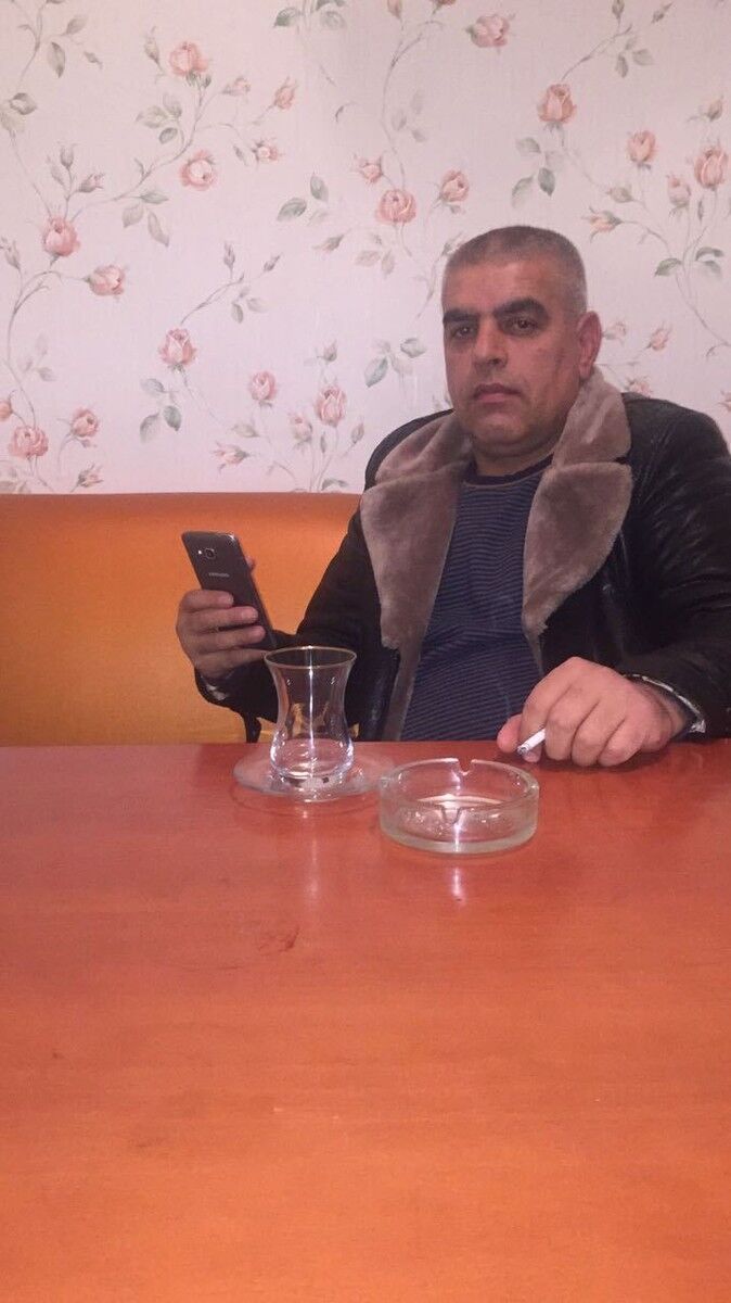  10742266  Faridkarimov, 50 ,     