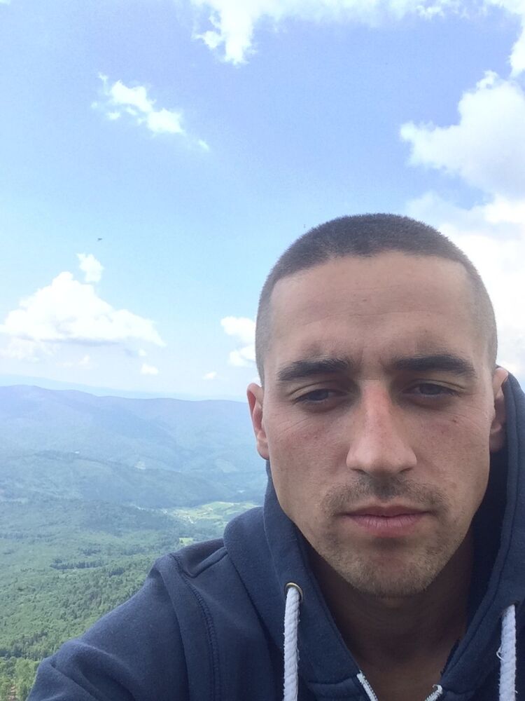  ,   David, 33 ,   ,   , c 