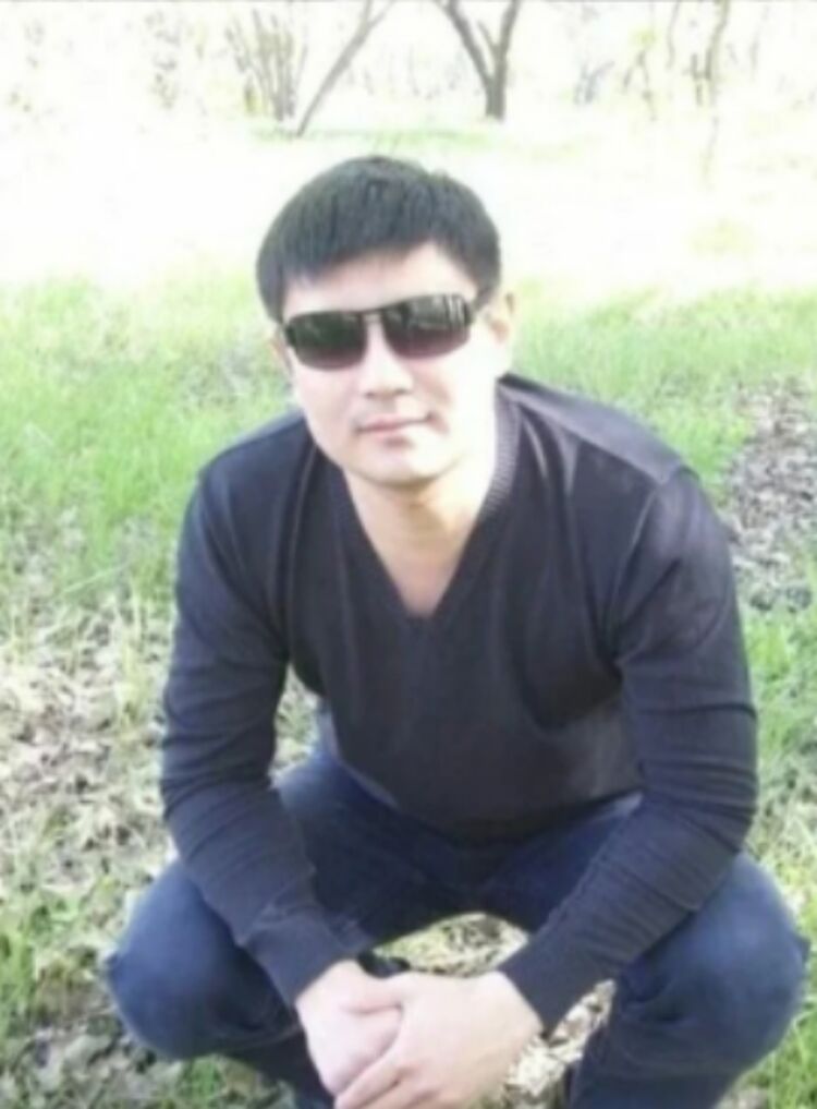  ,   Ilya, 46 ,   ,   