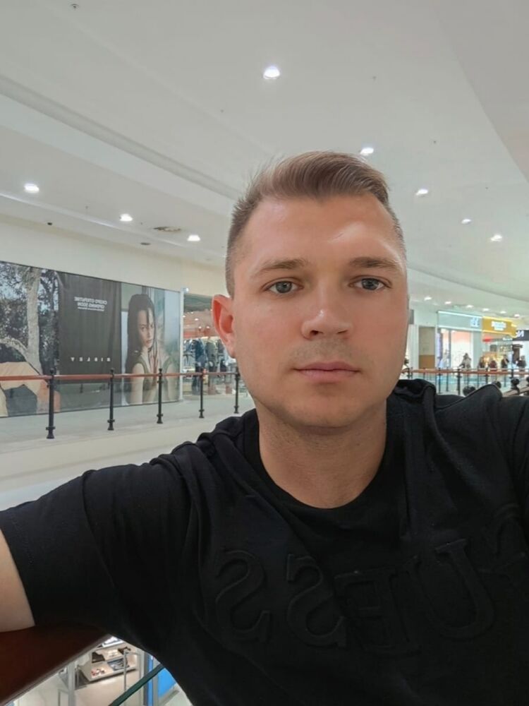  ,   Dennis, 34 ,   ,   , c , 