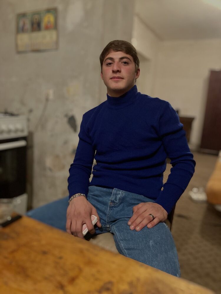  27746176  DAVID_Dd, 26 ,    