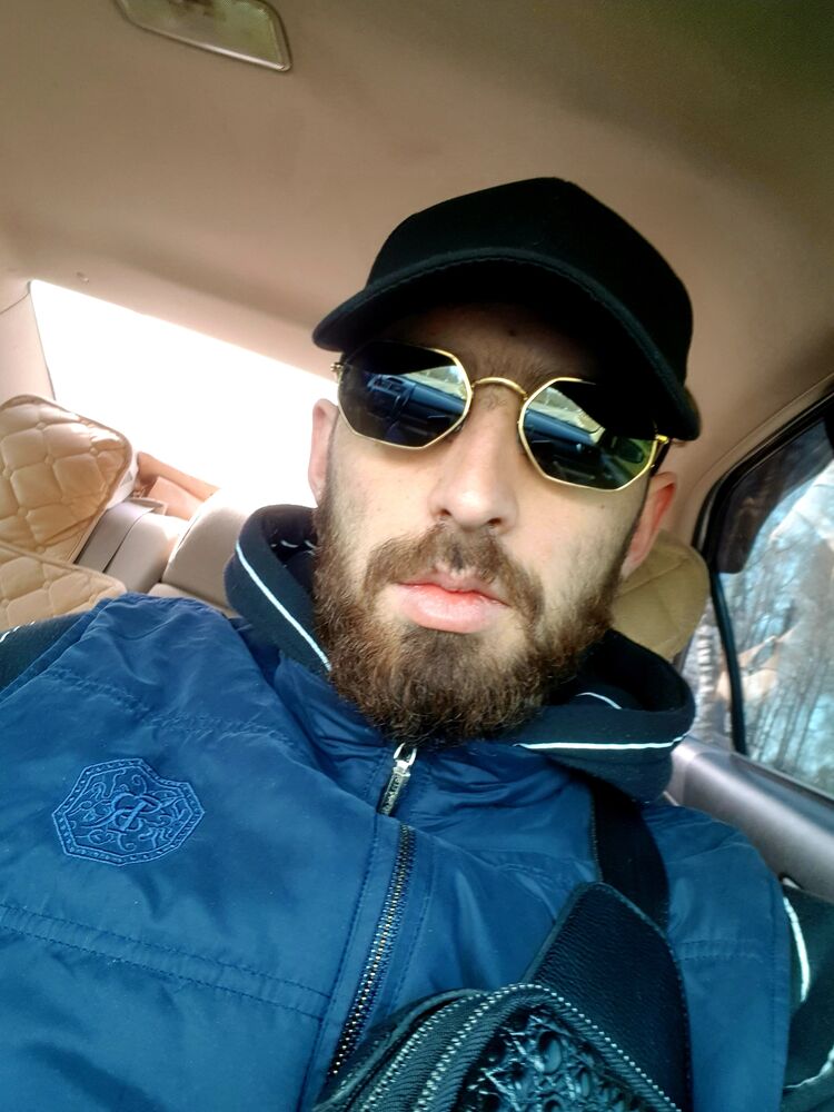  27493306  Maqs, 29 ,    