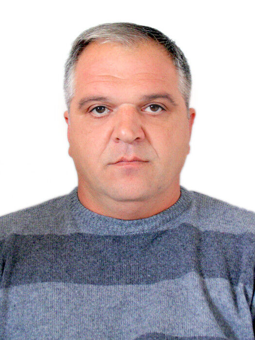  7899046  Guga, 48 ,    