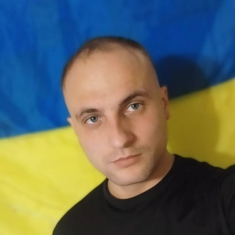  49251526  , 31 ,    