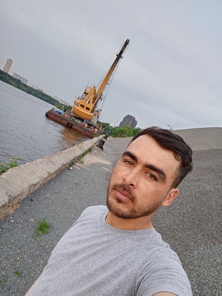 38957466  , 31 ,    