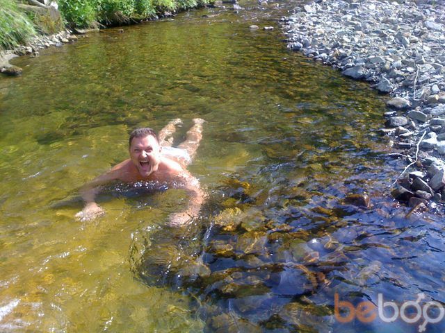  ,   Artur, 59 ,  