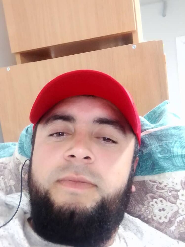  48893916  , 31 ,    