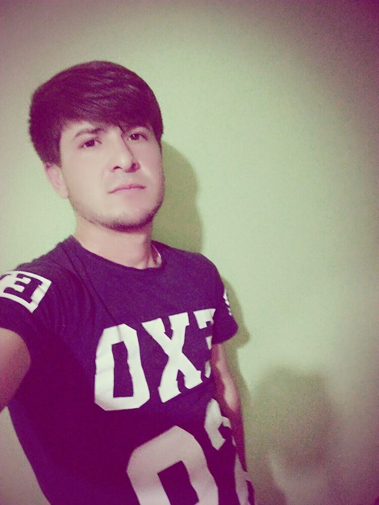  27276286  Jon Khon, 28 ,    