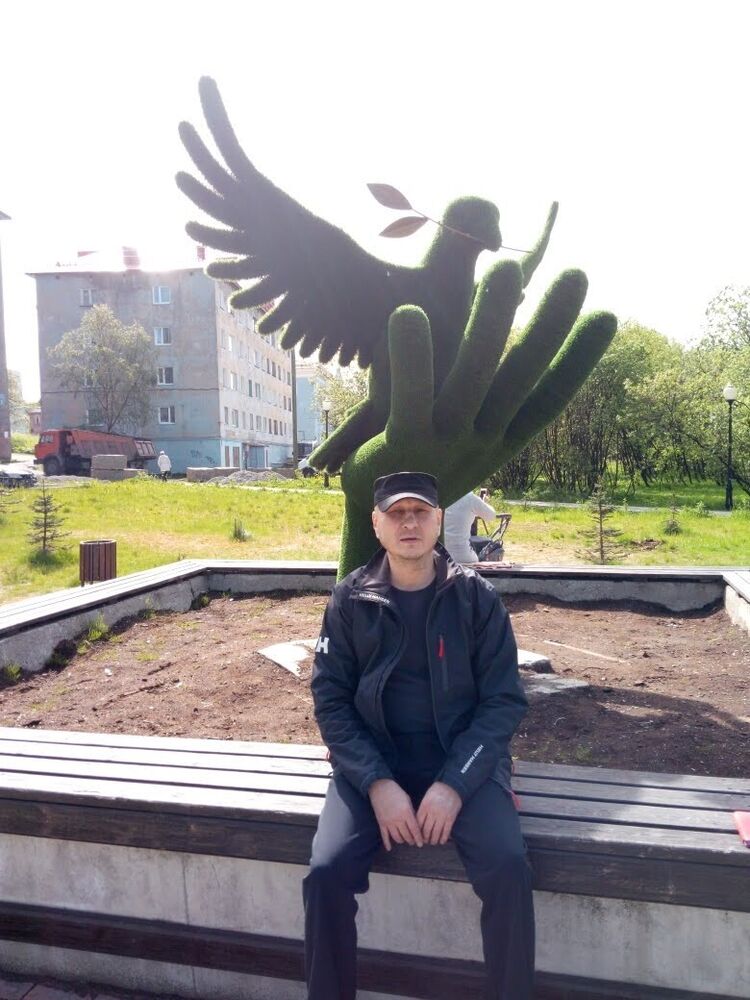  32162866  , 52 ,    