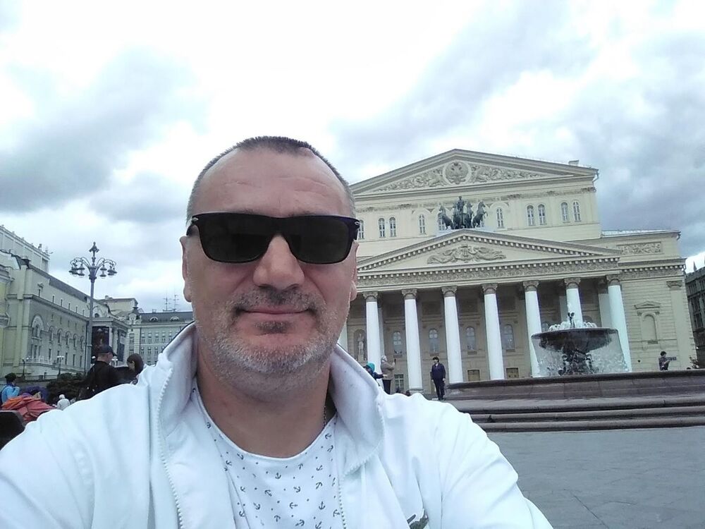  ,   Vladan, 51 ,   ,   , c 