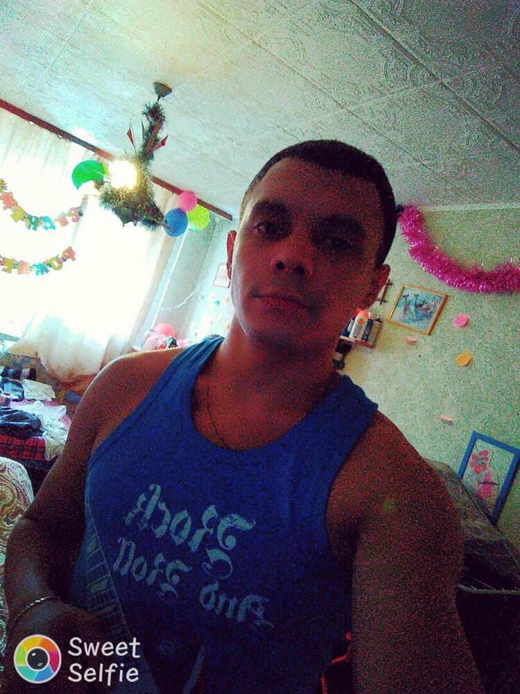  ,   Aleks, 33 ,   ,   , c 