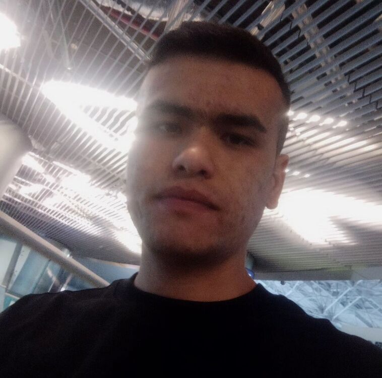  46254776  , 28 ,    